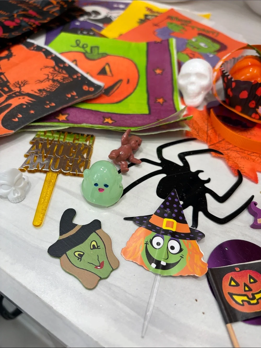 McDonald’s vintage Halloween Ghost bucket Craft Kit